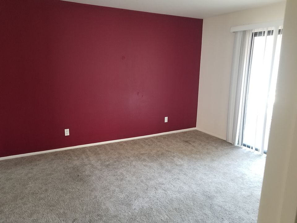 1st image of 116 Maegan Pl #12