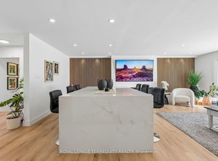 2 Richbourne Ct, Toronto, ON M1T 1T6