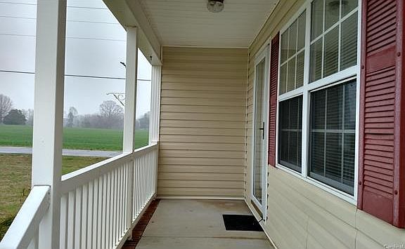 3rd image of 105 Grainger Ln #30