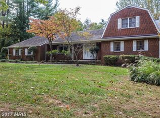 4824 Fox Chapel Rd, Fairfax, VA 22030