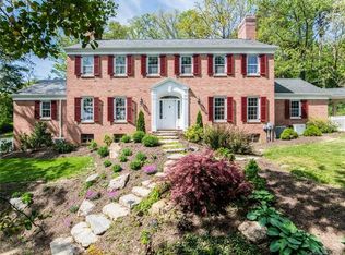 44 Hamburg Mountain Rd, Weaverville, NC 28787