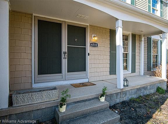 3rd image of 6510 Windmill Ln