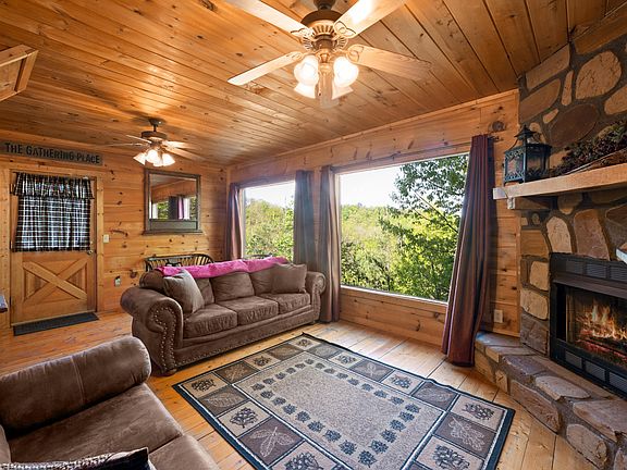 5th image of 764 Ski View Ln