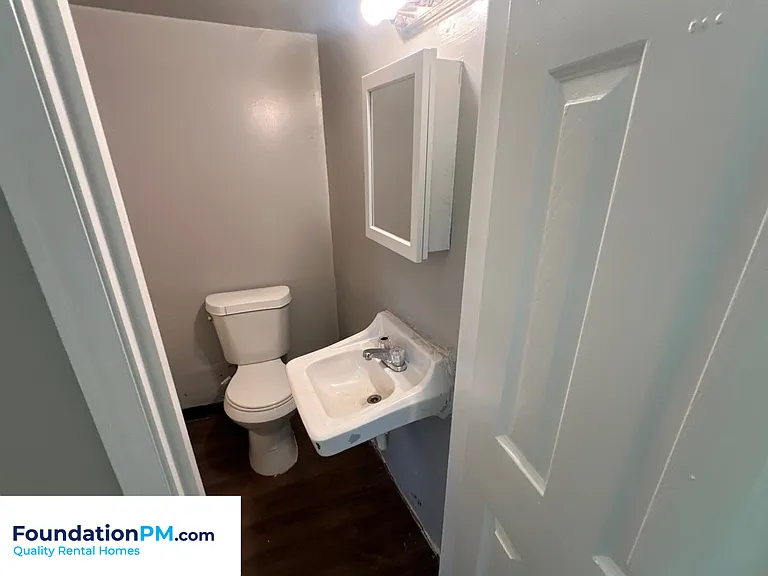 3468 Bowen Ave #4 — Photo 6