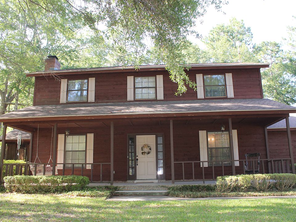 1st image of 111 Holly Dr