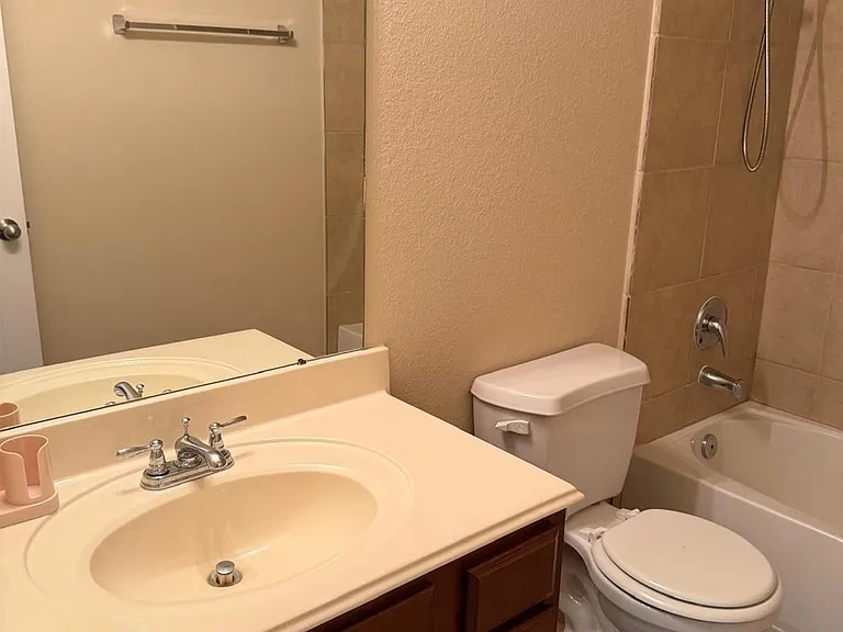 25231 Florina Ranch Dr — Photo 6