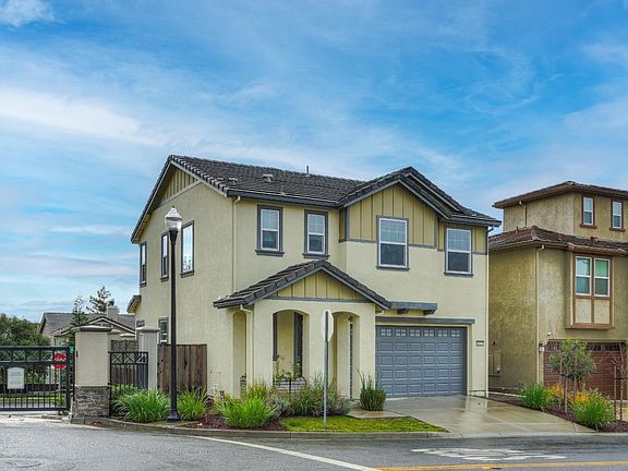 2nd image of 4427 Tahiti Drive