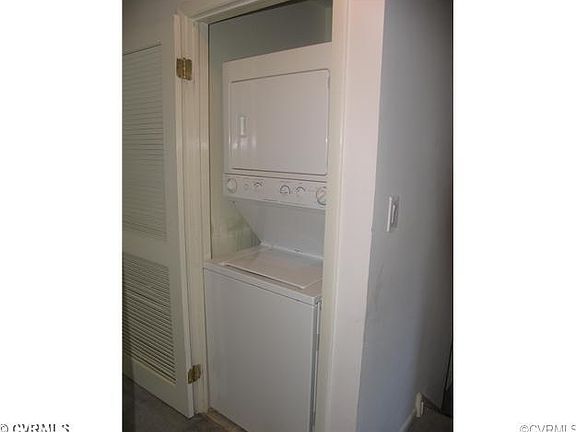 5th image of 11 Kennedy Ct #11