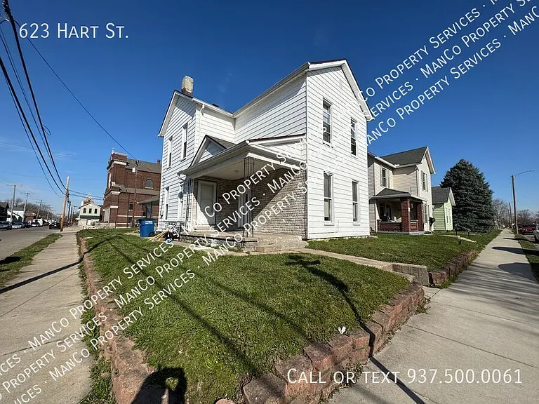 623 Hart St — Photo 1