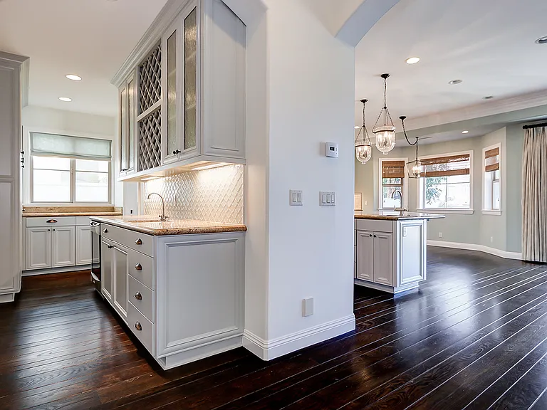 2611 Palm Ave — Photo 12