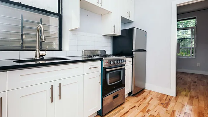 Rented by Nooklyn NYC LLC | media 14