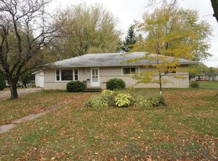 202 W Cedar St, Abbotsford, WI 54405