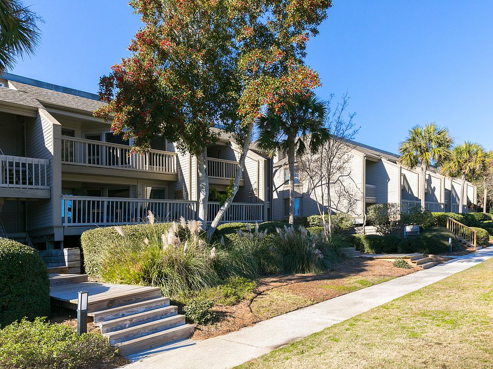 1st image of 1622 Live Oak Park