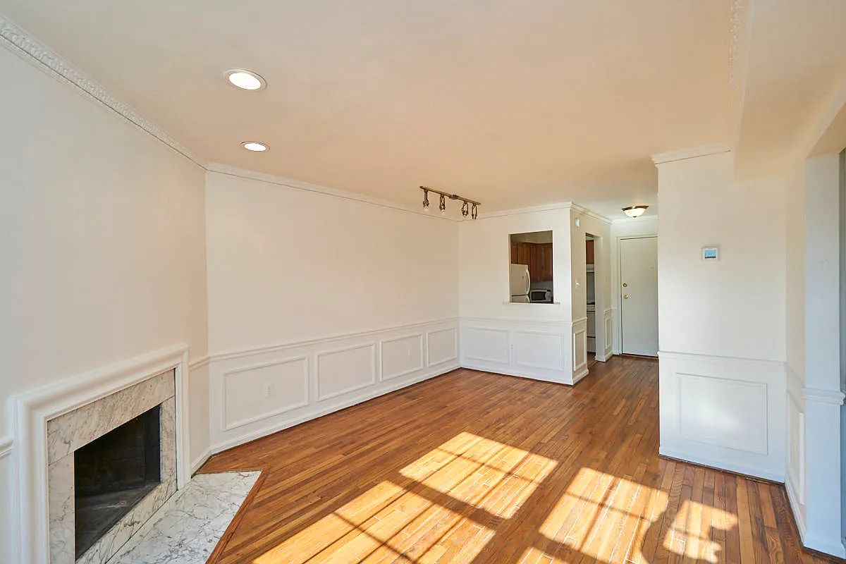 1 bed, 522 sqft, $1,973 — Photo 3