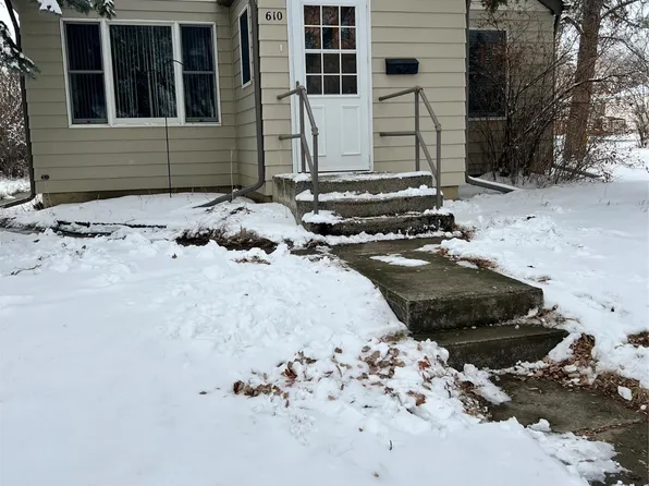 610 S Wisconsin St, Conrad, MT 59425