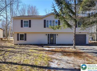 4587 Briarcliff Ter, Tobyhanna, PA
