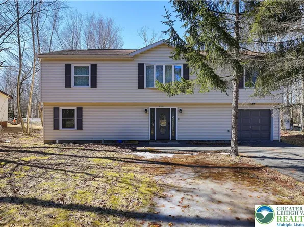 4587 Briarcliff Ter, Tobyhanna, PA 18466