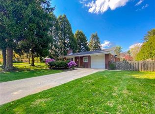 2741 W Livingston St, Allentown, PA 18104