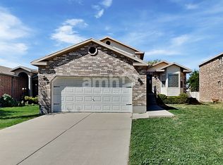 8558 S Laurel Oak Dr, West Jordan, UT 84081