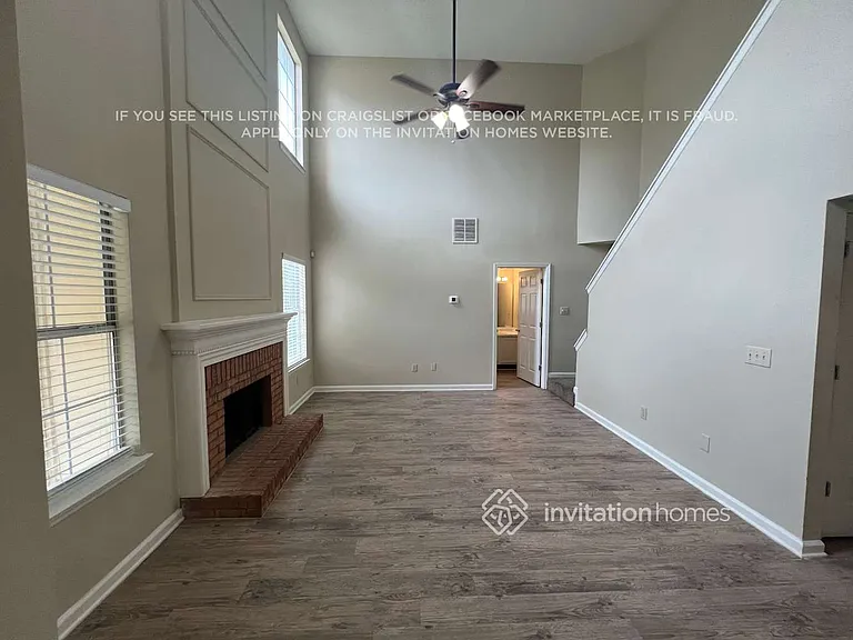 2909 Da Vinci Blvd — Photo 3