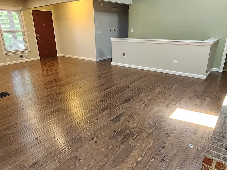 6308 Greenwood St — Photo 6