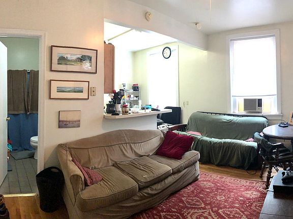 2nd image of 2618 Grove Ave APT 209