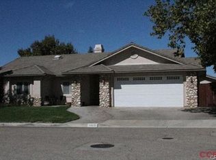 1613 Via Rosa, Paso Robles, CA 93446