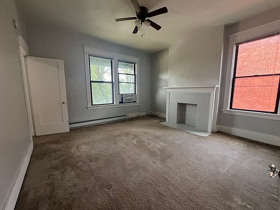 5th image of 5721 Stanton Ave APT 9