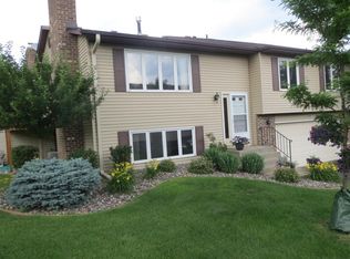 10355 Balsam Ln, Eden Prairie, MN 55347