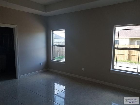 3rd image of 4716 Westgate Cir N