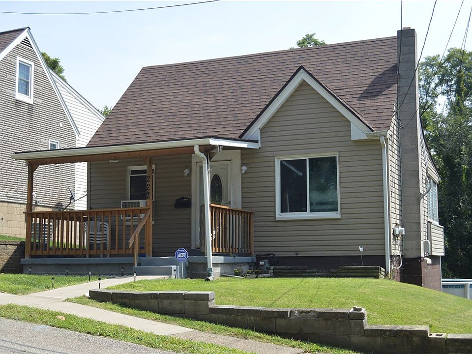 1st image of 227 James St
