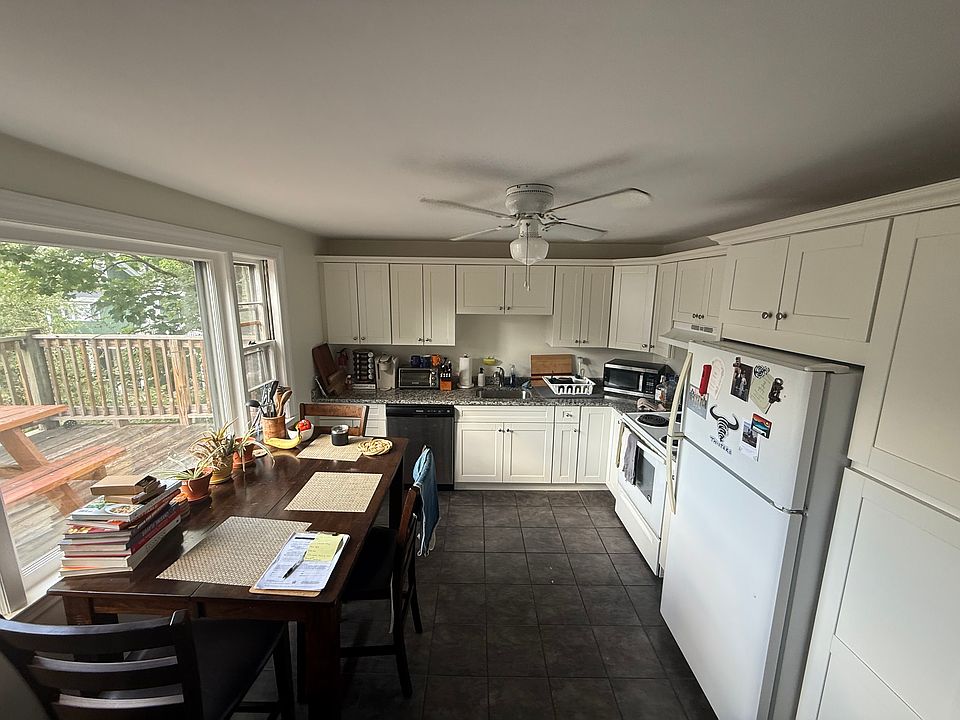 1st image of 50 Vinal Ave #2