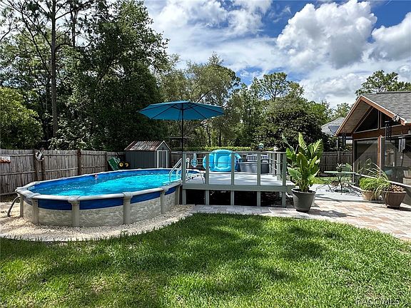 3rd image of 6644 N Deltona Blvd
