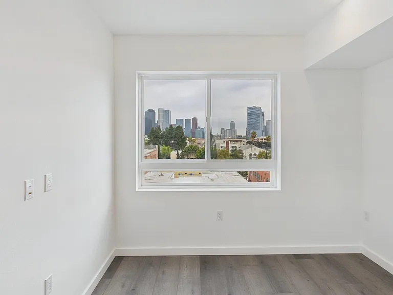 Diamante Apartment Homes — Photo 10