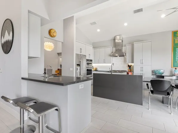 38652 Nasturtium Way, Palm Desert, CA 92211