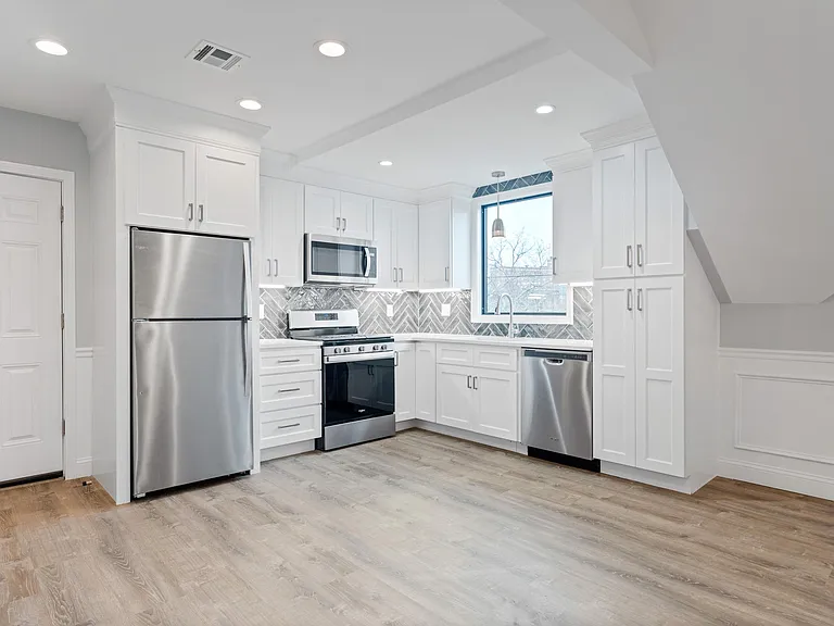 696 Chalkstone Ave #3 — Photo 1