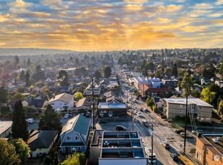 215 NW 65th St, Seattle, WA 98117