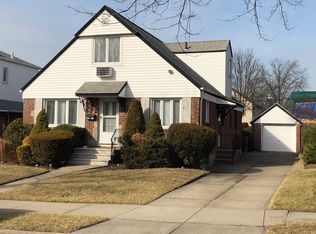 14575 6th Ave, Whitestone, NY 11357