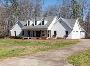 2001 Batesville Rd, Canton, GA 30115