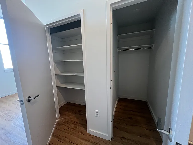 991 Saint Johns Pl #3G — Photo 6