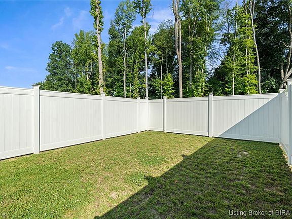 3rd image of 2051 Aster Drive
