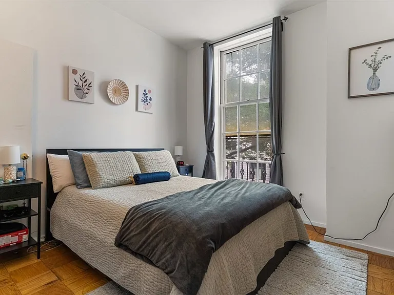 27 Bowdoin St #2B — Photo 9
