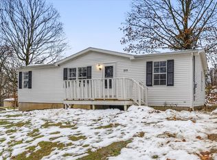 205 Monroe St, Augusta, MI 49012