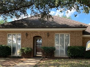 5732 70th St, Lubbock, TX 79424