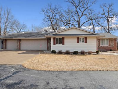 2154 205th Ave, Manchester, IA, 52057