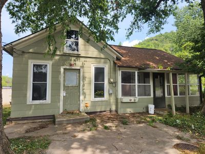 92 Falls St, Hokah, MN, 55941