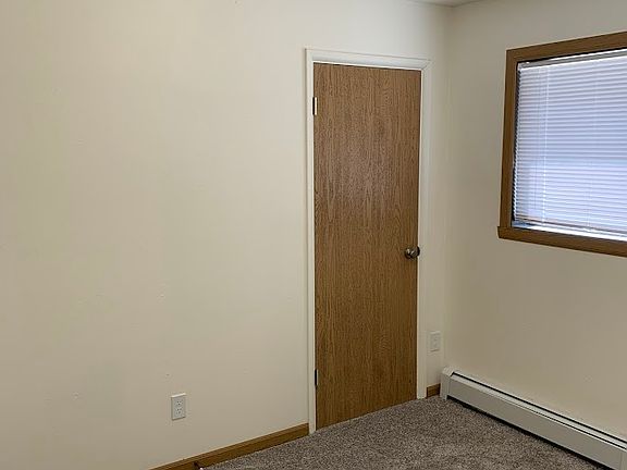 2nd image of 915 7th Ave N #4