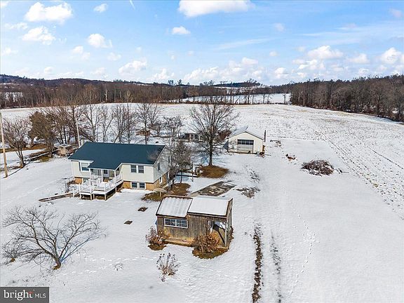 5th image of 1800 Cranberry Rd