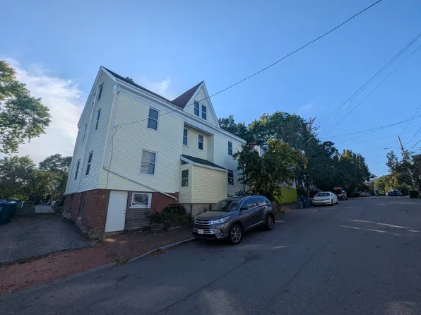 32 Tyng St #34, Portland, ME 04102