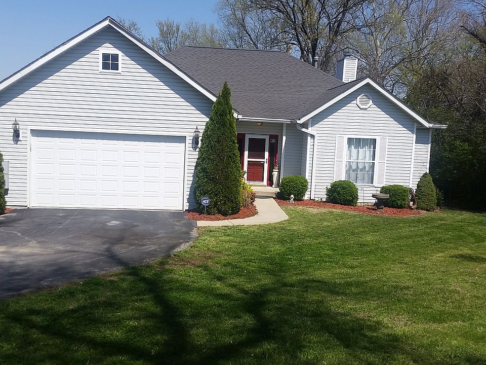 1st image of 2931 Christopher Dr